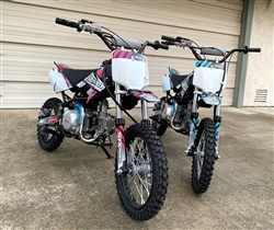 ICE BEAR 125cc "ROOST AUTO" Dirt Bike Fully Automatic, Dual Disc Brakes, Electric and Kick Start, 14"/12" Tires, Seamless Tubing Frame, 49 mph (PAD125-1F). Free shipping to your door. Free helmet. 6 month warranty. EPA Approved.